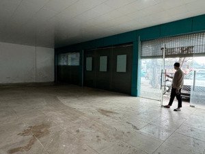 cho thuê mặt bằng kd, cửa hàng 500m2, 540m2, 235m2, 310m2 mặt đường ngọc hồi, ngay ga văn điển