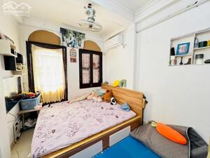 Bán nhà mặt phố Huỳnh Thúc Kháng 32m2 – 5 tầng vỉa hè 5m kinh doanh đỉnh chỉ 14.9 tỷ