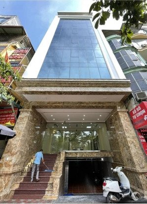 bán nhà làm văn phòng 55m2, 7 tầng, thang máy tại phố láng hạ, quận đống đa, kinh doanh ôtô đỗ cửa.