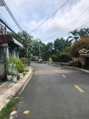 đã có bản vẽ (1 trệt 2 lầu) và tặng giấy phép xây dựng đất shr góc 2 mặt tiền full thổ cư kp8 t