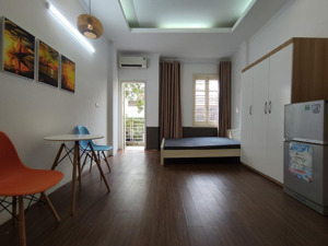 căn hộ đẹp thoáng ngõ ô tô khu nguyên hồng nguyễn chí thanh