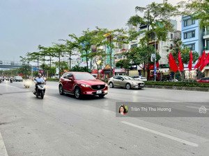 bán đất mặt phố ngô gia tự, long biên, ngay đầu phố, đường to, vỉa hè, kinh doanh, 90m2, hơn 32 tỷ