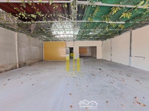 mặt bằng 10x20m gần trần lựu trống suốt giá 30 triệu