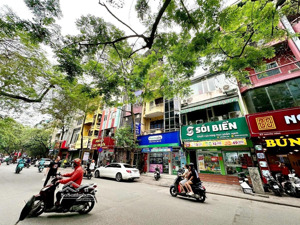 mặt phố nguyên hồng 5 tầng, dt 50m2, mt6m, vỉa hè rộng, kinh doanh sầm uất ngày đêm, giá 28 tỷ