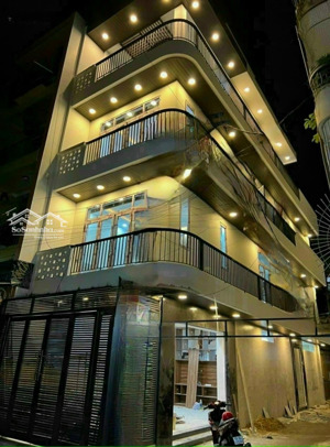 giá sốc! chdv thảo điền, quận 2 hầm 7 lầu doanh thu 250tr/th
