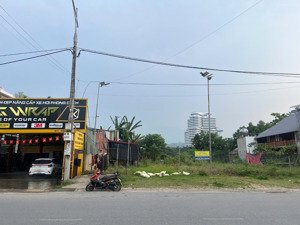 bán lô đất 11m mặt tiền siêu vip tại ngòi đum tp lào cai