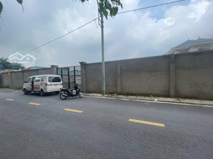 cho thuê đất mặt tiền đường 1a hoàng hữu nam,ngay sân golf và khu biệt thự thảo nguyên,p.tân phú