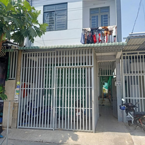 bán đất nhà trọ ngay sau lưng phòng công chứng trần văn châu, 4x25 (100m2), shr, vừa đất nhà