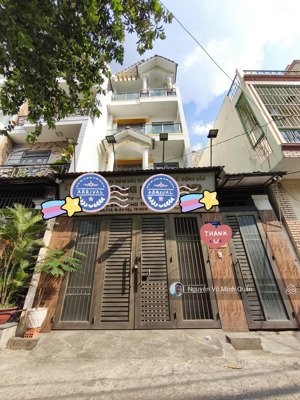 nhà đẹp 4 tầng nội thất cao cấp.cách 1 căn ra mt phan huy ích tân bình.dt 6x14m.kinh doanh sầm uất.