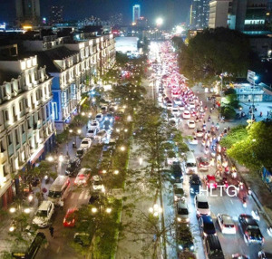 lời luôn 2 tỷ đồng
chủ nhà có căn sun euroup lúc mua 2019 giá 12,5 tỷ - giờ bán 10,8 tỷ