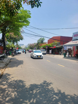 bán đất lô ống, lô cặp mt mai thúc lân, đường lớn 15m. trung tâm phố tây an thượng