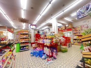 đẹp và siêu hiếm, mặt phố ngô gia tự, dt135m; mt quyền lực nhất phố 13m, vị trí siêu đẹp,kinh doanh