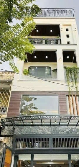 bán nhà đẹp q2 ,shr , nội thất đầy đủ,48m2 , giá 7 tỷ,lh 0775357218