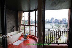 căn hộ view hồ, 1 phòng ngủ, phong cách hiện đại ở hoàn kiếm cho thuê