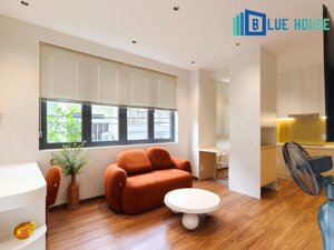 căn hộ 80m2 - 1 phòng ngủ riêng - chính chủ cho thuê - bàn giao như hình