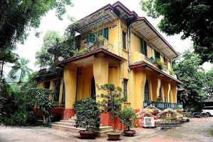 bán biệt thự mặt phố phan bội châu, hoàn kiếm. vị trí siêu đẹp. dt 600m2, mt 12m, giá 390 tỷ.