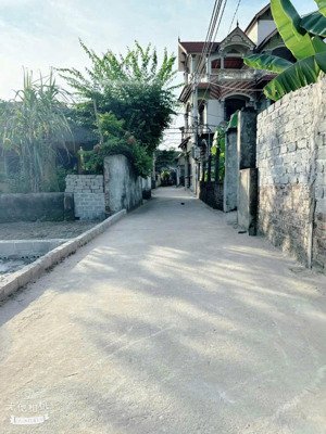 hàng cực hiếm chục chính xâm thị hồng vân thường tín lô góc 2 mặt tiền chục chính đg thông xe t
