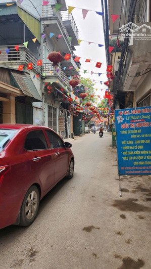 bán đất tổ 5 yên nghĩa, nghĩa lộ, hà đông
diện tích: 50m
mặt tiền: 4,3m hậu nở
giá: 6,750 tỷ