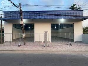 Kho 200m2 đường nhánh Nguyễn Văn Linh lộ 10m xe 10 tấn