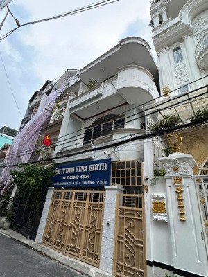 chính chủ cho thuê nhà riêng 124/56 phan huy ích, hẻm 2 oto tránh 3 tầng