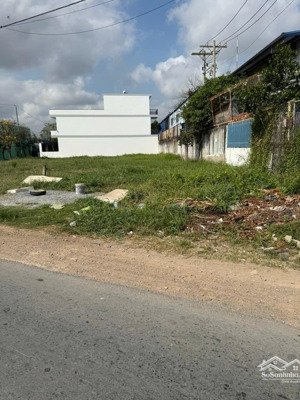 bán đất 130m2/410tr full thổ - mtđ nguyễn trung trực - bến lức - long an.