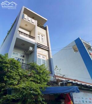 Bán nhà hẻm thông 7m KD, Huỳnh Thiện Lộc, Hoà Thạnh, Tân Phú, 64m2, 4 tầng, giá bèo