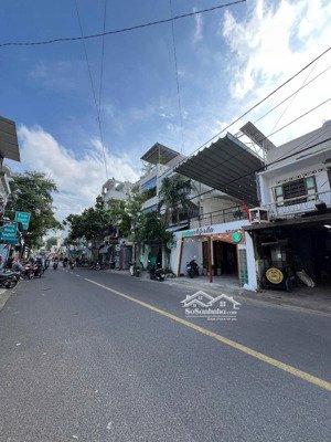 bán nhà mặt tiền trần nguyên hãn gần chợ xóm mới, nở hậu đẹp