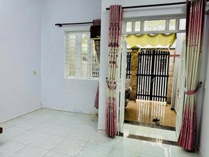 cho thuê nhà nguyên căn 4.5x16m (full nội thất cơ bản)