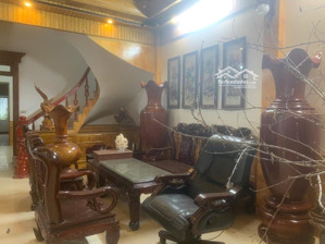 bán nhà 2 tầng mặt tiền 8m có gara ô tô