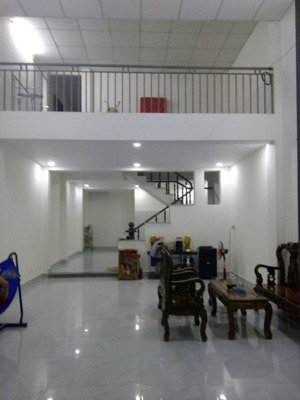 cho thuê nhà riêng tại đường xuân thới 21, hóc môn, 5,5 triệu, 100m2, hàng hiếm!