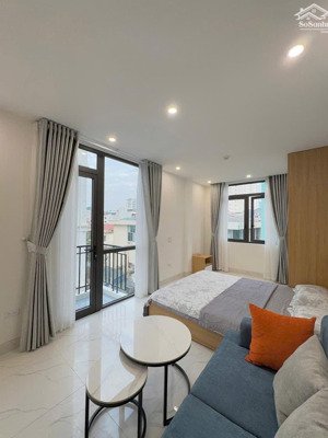 bán gấp tòa chdv trường chinh, ô tô đỗ cửa, 30m ra phố, 21 phòng, dt 100tr, full pccc, 70m