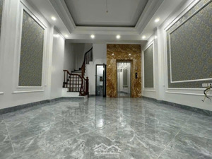 bán nhà kinh doanh đẳng cấp 42m2, 5 tầng, có thang máy tại phố cầu đơ hà đông