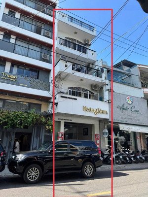 cần tiền bán gấp nhà mặt tiền đường trần nguyên hãn, tân lập, tp. nha trang. cách biển chỉ 800m