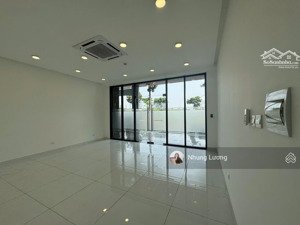 căn shophouse giá tốt nhất mặt tiền đường b4 ,dt 5.7mx20m, 1 hầm 4 tầng. bàn giao hệ thống full