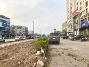 bán nhà mặt phố tam trinh 4 tầng - 45m2 - 17 tỷ - vỉa hè