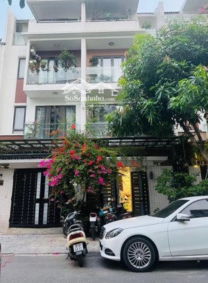 chính chủ cho thuê nhà huỳnh thúc kháng - nguyên hồng 70m x 4 tầng mt 7m mọi mô hình giá 27tr
