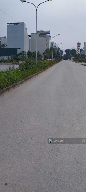 cc bán lô đường đôi. dv khu b yên nghĩa hà đông dt 50m2 mt 5m. giá 13 .5tỷ. lh 0982889416