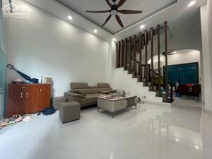 Bán nhà riêng đẹp tại Trương Định, Hoàng Mai, 4 Tầng, 4PN, 10m ra ô tô tránh, 8,65 tỷ, 42m