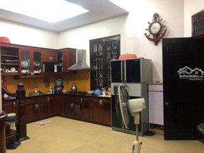 bán nhà mặt phố nguyên hồng vỉa hè rộng mặt tiền đẹp ô tô 2 chiều kinh doanh ngày đêm giá 28.2 tỷ