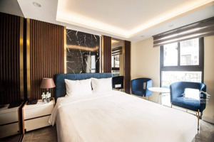 bán khách sạn 15 phòng hẻm trần phú, phường lộc thọ, nha trang. cách biển 100m. giá 27tỷ