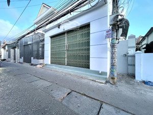 bán nhà đẹp 120m2 khu du lịch dinh cô long hải long điền bà rịa vũng tàu.chỉ 2,89 tỷ**