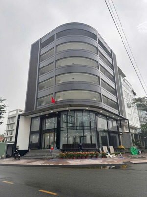 building góc 2mt lý thường kiệt hầm 7 tầng ,quận tân bình _dt 8x28 _hdt 290tr _bán 72 tỷ
