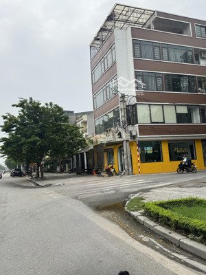 mặt phố trịnh vẫn bô - lô góc 2 mặt đều ô tô- kinh doanh ngay ngã tư trịnh văn bô và phương canh.