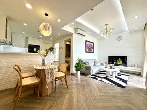bán chcc xi grand court quận 10: 90m2 - 3pn - 2wc giá: 6tỷ250 nhà đẹp , lh: 0934 144 525 hương