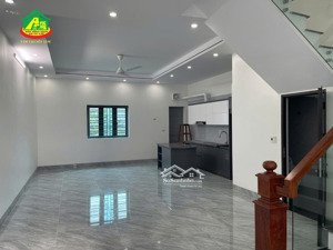 bán nhà 3 tầng mới xây 2024 hoàn thiện 2025 tại phường bích đào - tp ninh bình