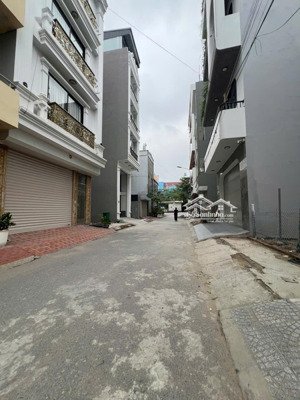 bán nhà phân lô oto tránh - dòng tiền 600 triệu/ năm - gần đh công nghiệp - 7 tầng, chỉ 14,2 tỷ.