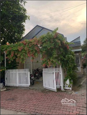hà mặt tiền lê hồng phong tdm 2 pn nhà ngõ, hẻm 4,8 tỷ31,58 triệu/m²152 m² đường lê hồng phong
