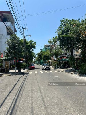 tôi cần bán lô đất đường 7m5 nguyễn bình sát bờ sông thăng long - 90m2 - hoà cường nam