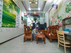 nhà phố 107m mặt tiền kinh doanh gần làng đại học và bigc go tp. dĩ an