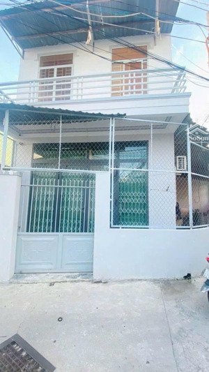 bán nhà hẻm phường ngọc hiệp. ô tô vào tận nơi. giá cực tốt chỉ 2.2 tỷ